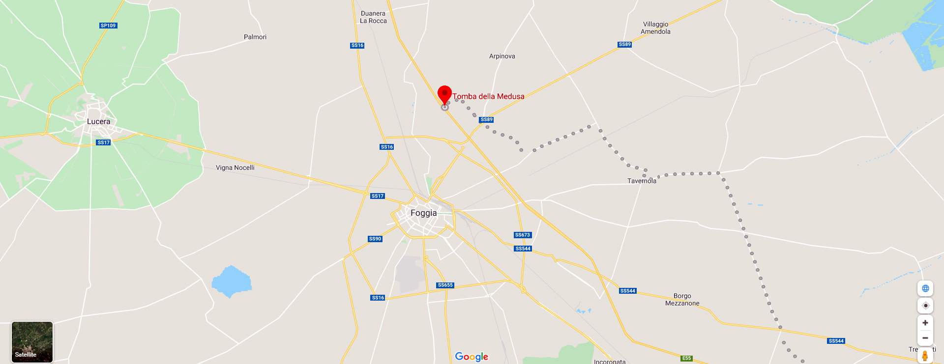Mappa con indicazioni per raggiungere l'Ipogeo della Medusa, situato lungo l'autostrada A14 nei pressi di Foggia.